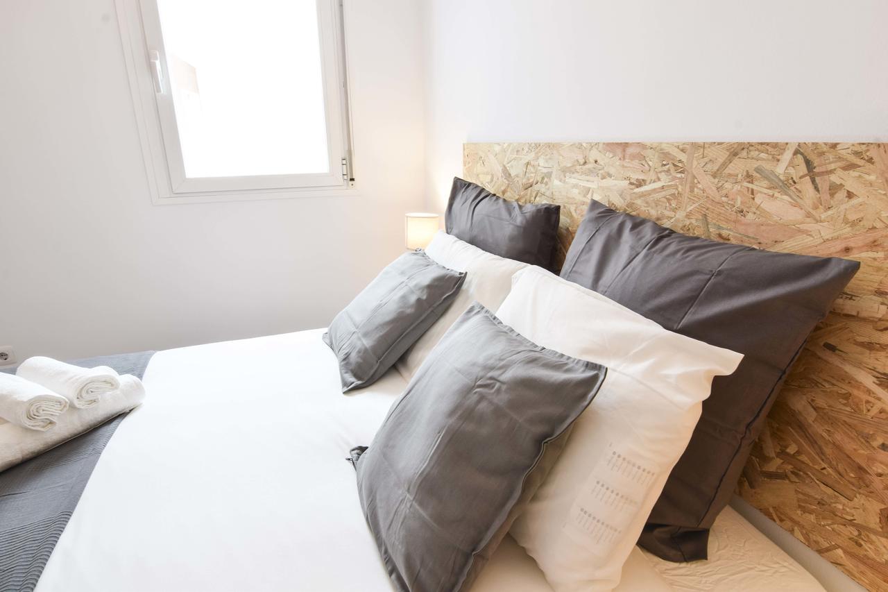 P&P Apartaments Carrera De Capuchinos Málaga Exterior foto