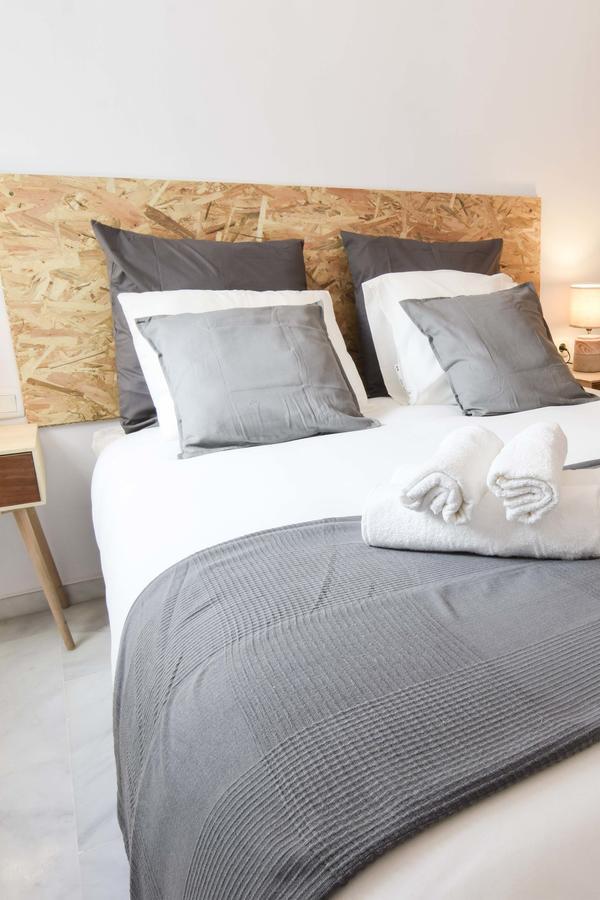 P&P Apartaments Carrera De Capuchinos Málaga Exterior foto
