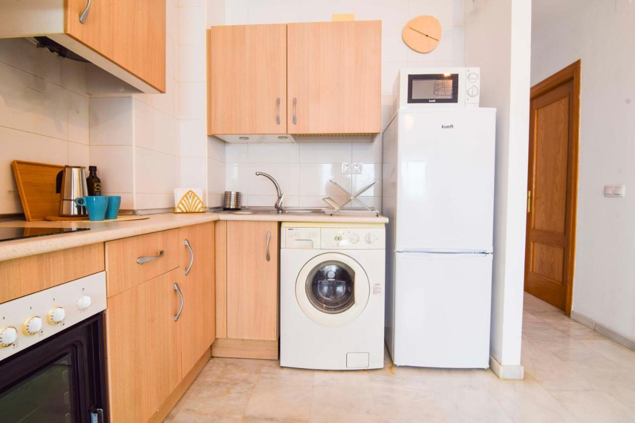P&P Apartaments Carrera De Capuchinos Málaga Exterior foto